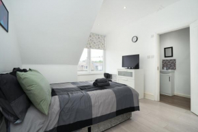 Cosy fully equipped Studio 6, close to University
